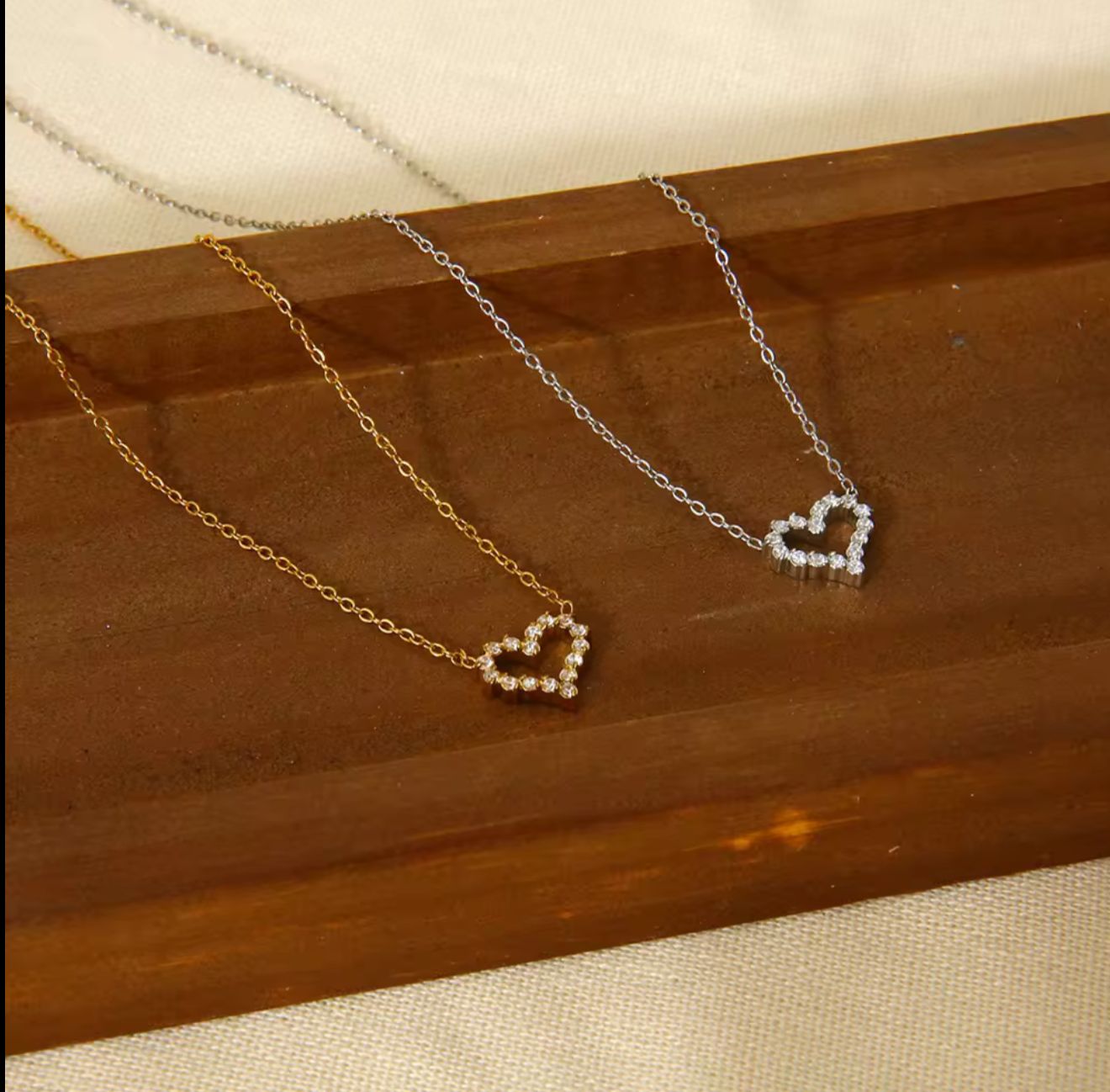 Heartie necklace