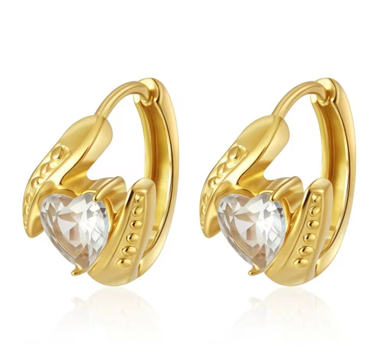 Kia Heart earrings