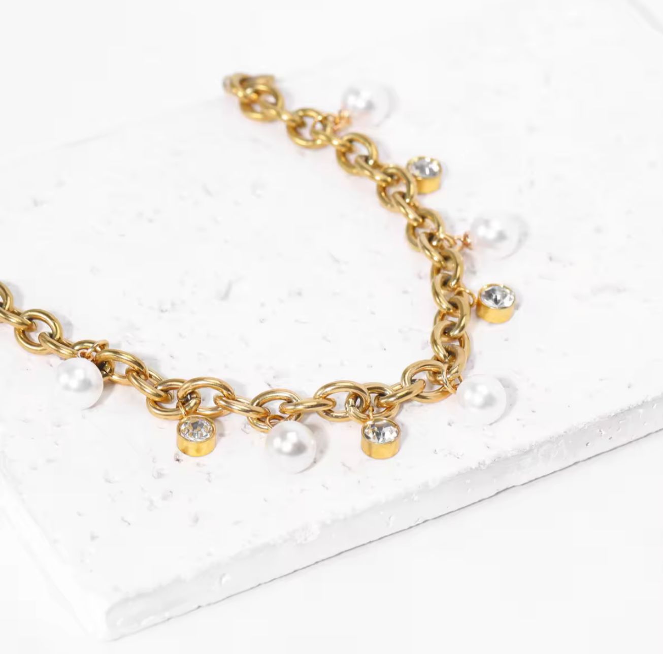 Pearl stone bracelet