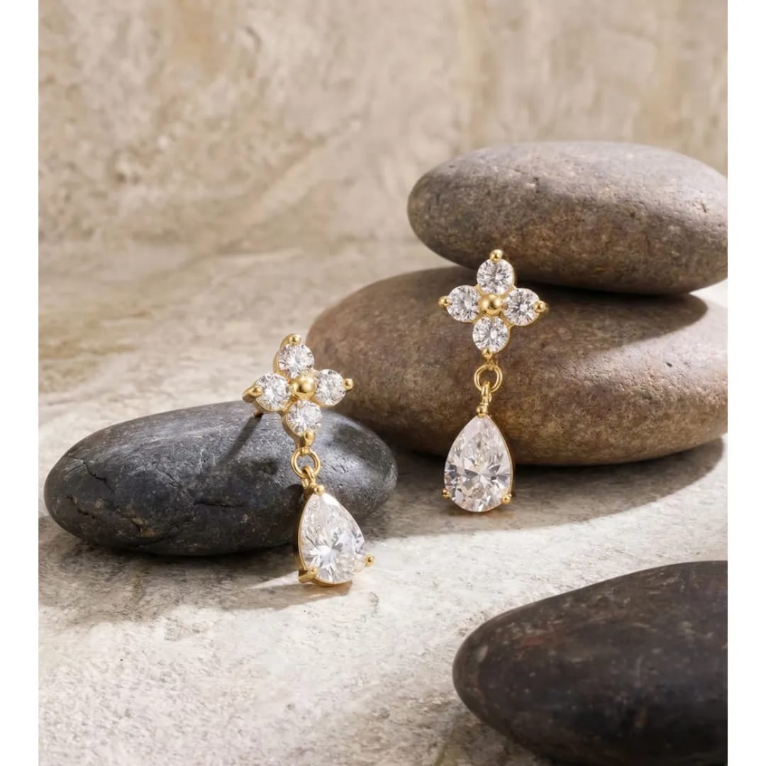 Diamond pearl Earrings