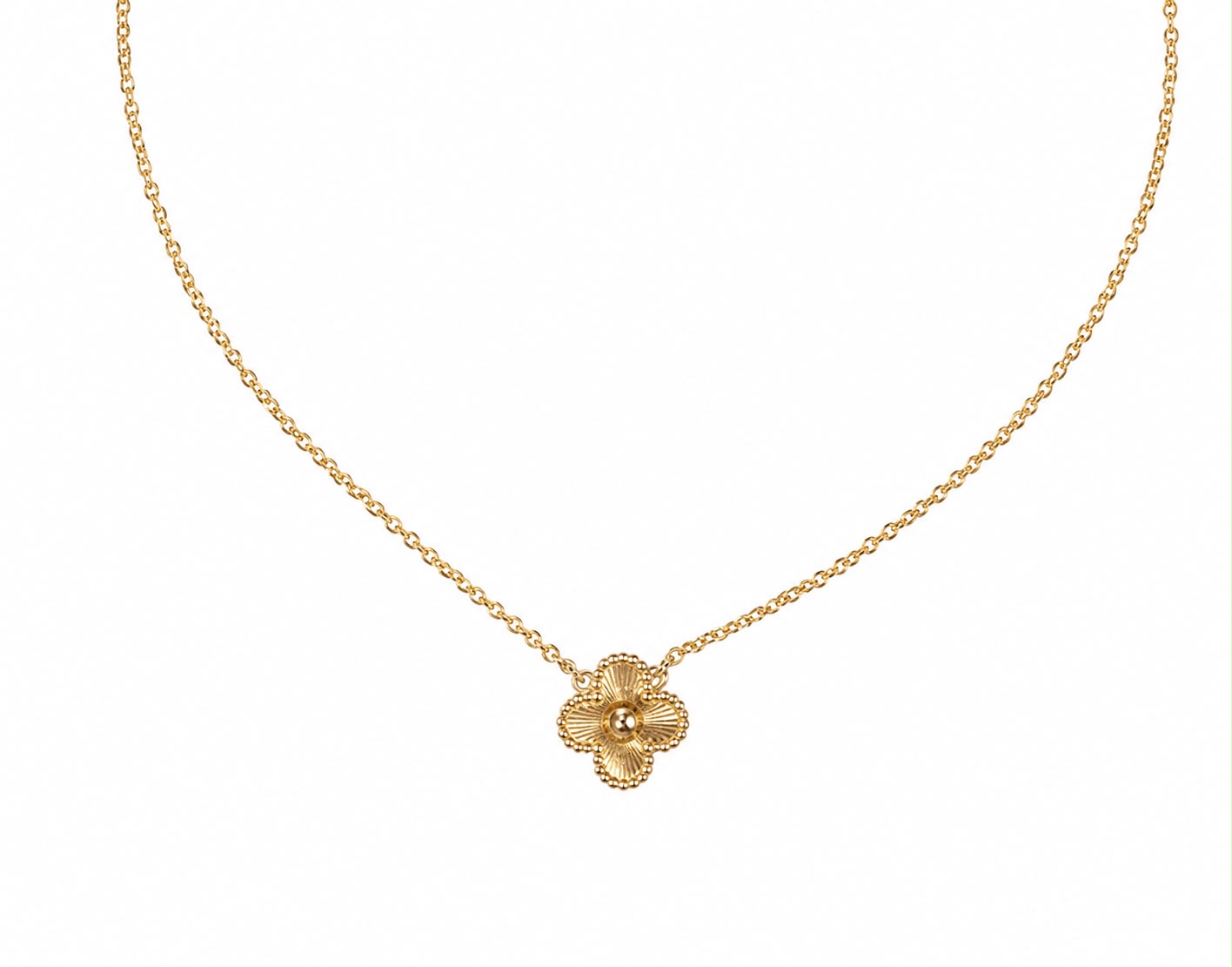 Clover gold necklace