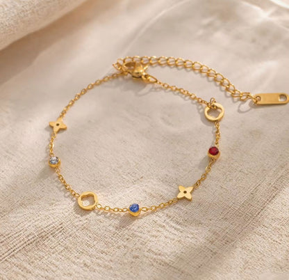 Cleef stone bracelet