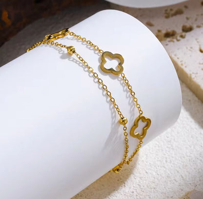 Layered clover bracelet