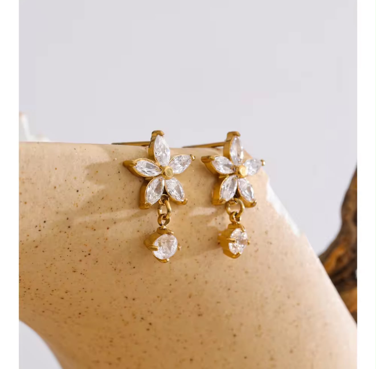 Evara Earrings