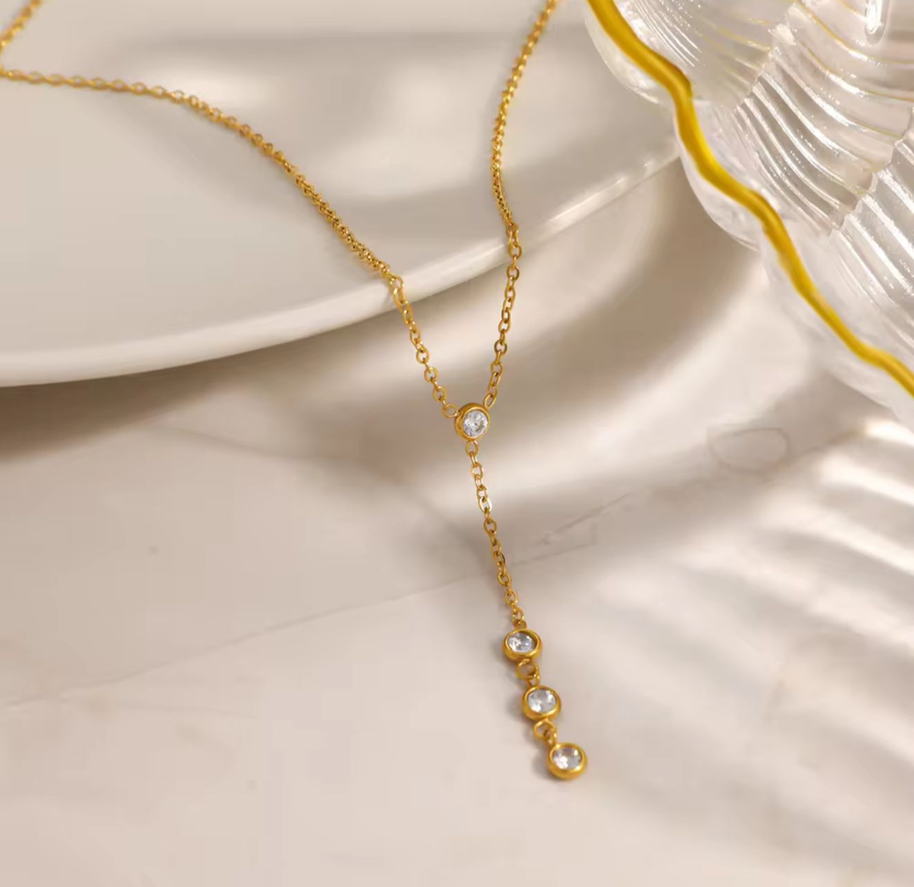 Jini necklace
