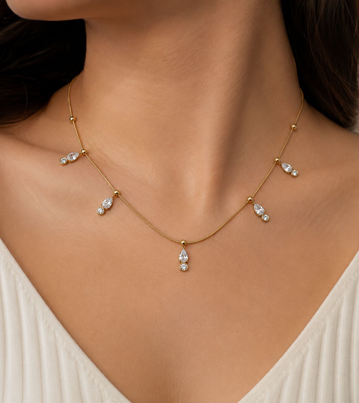 Lustre Necklace