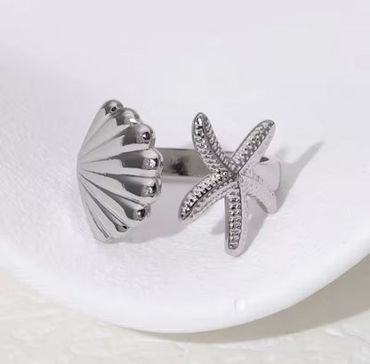 Silver Shell Set of 4 Rings