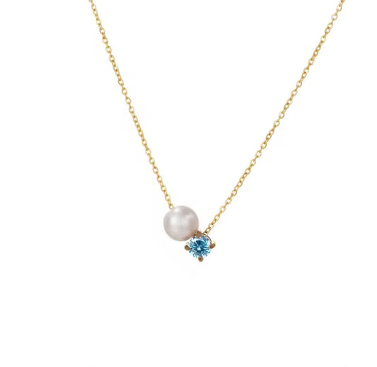 Skye Pearl Necklace
