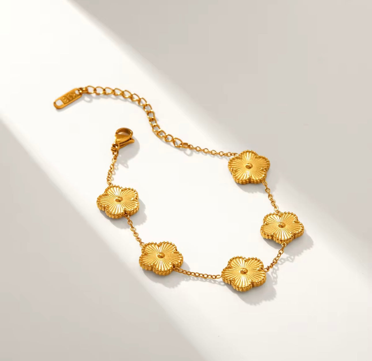 Golden Clover Bracelet