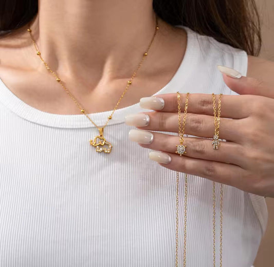 Sera Necklace