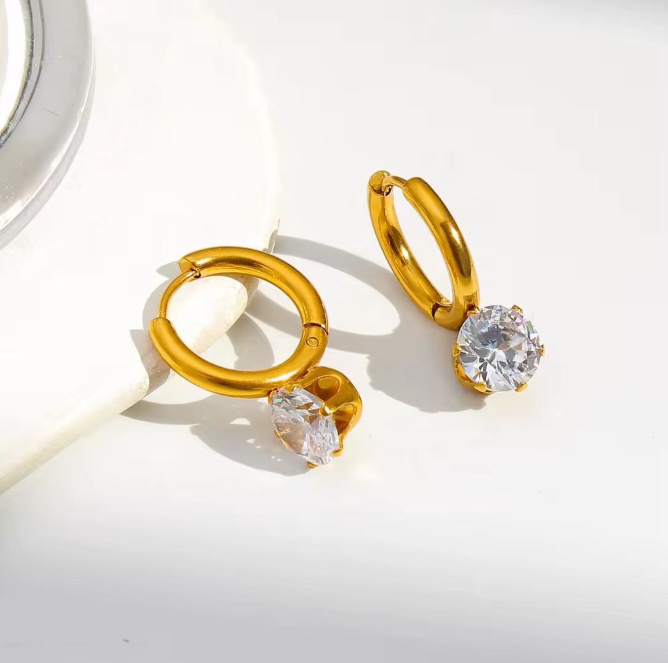 Diamond hoop Earrimgs
