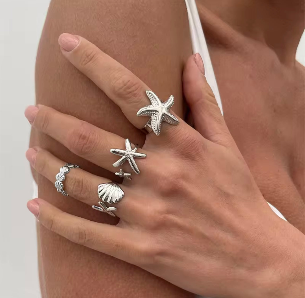 Silver Shell Set of 4 Rings