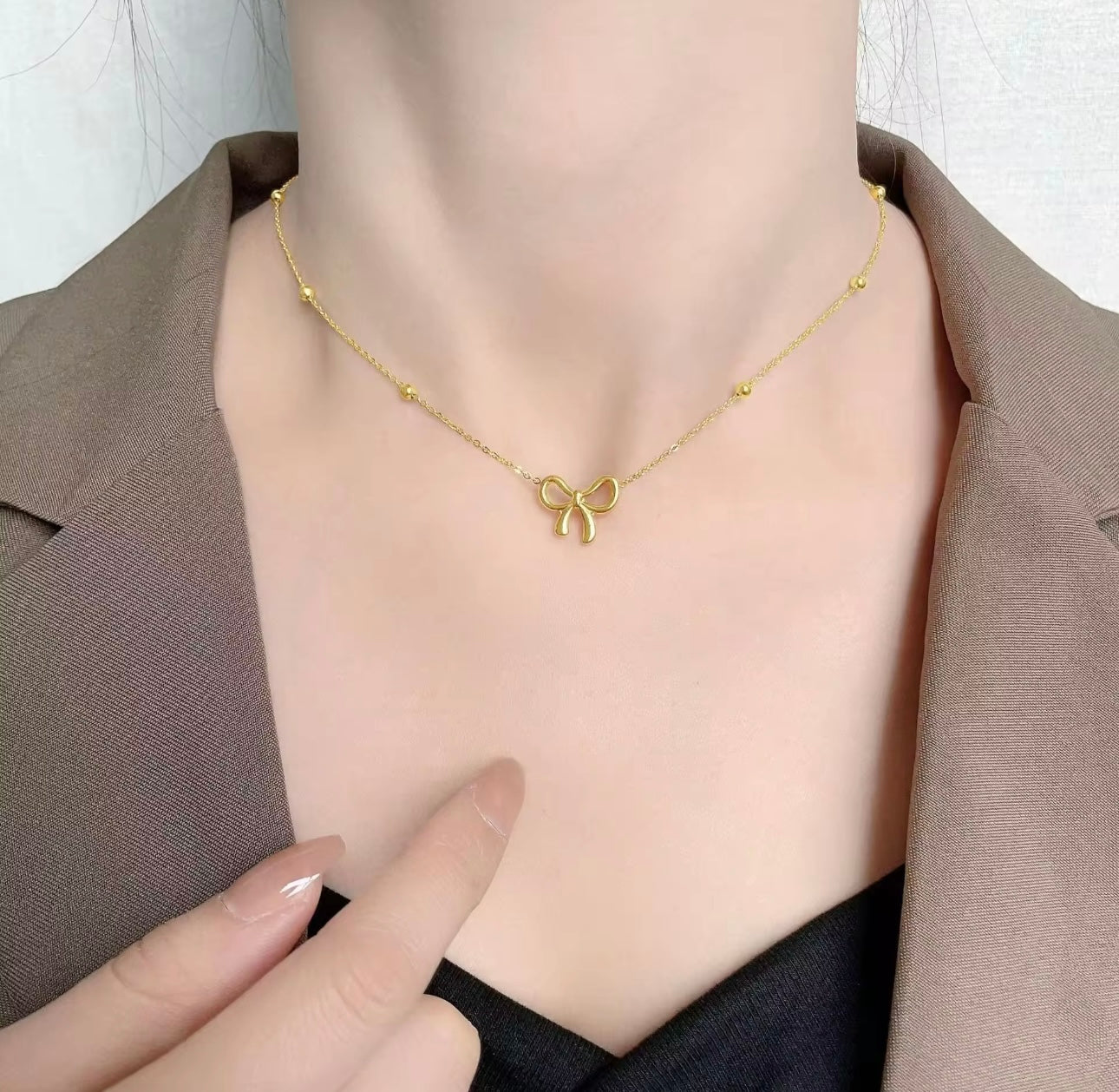 18K gold plated bow necklace