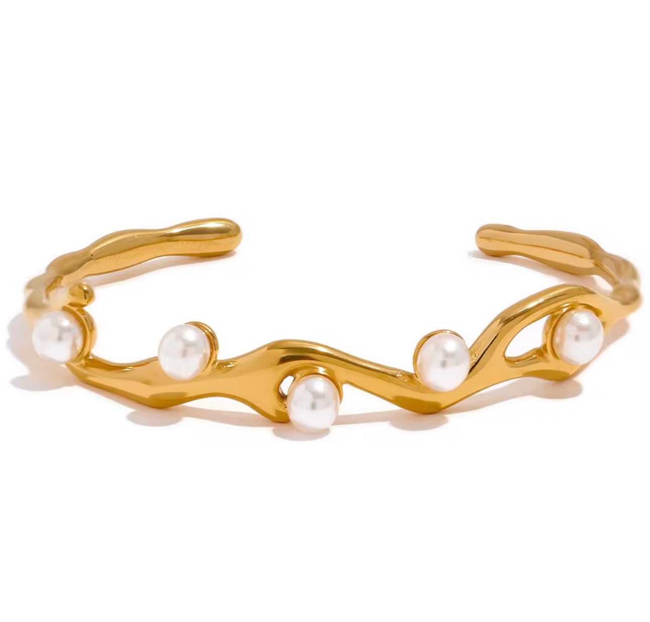 White Kada
