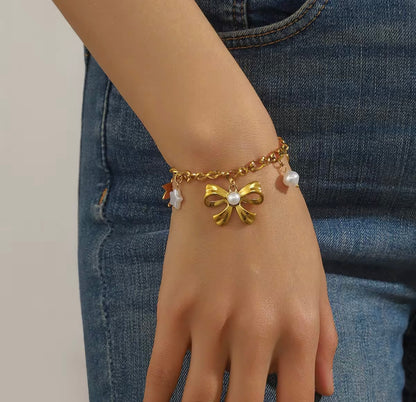 Bow pearl bracelet