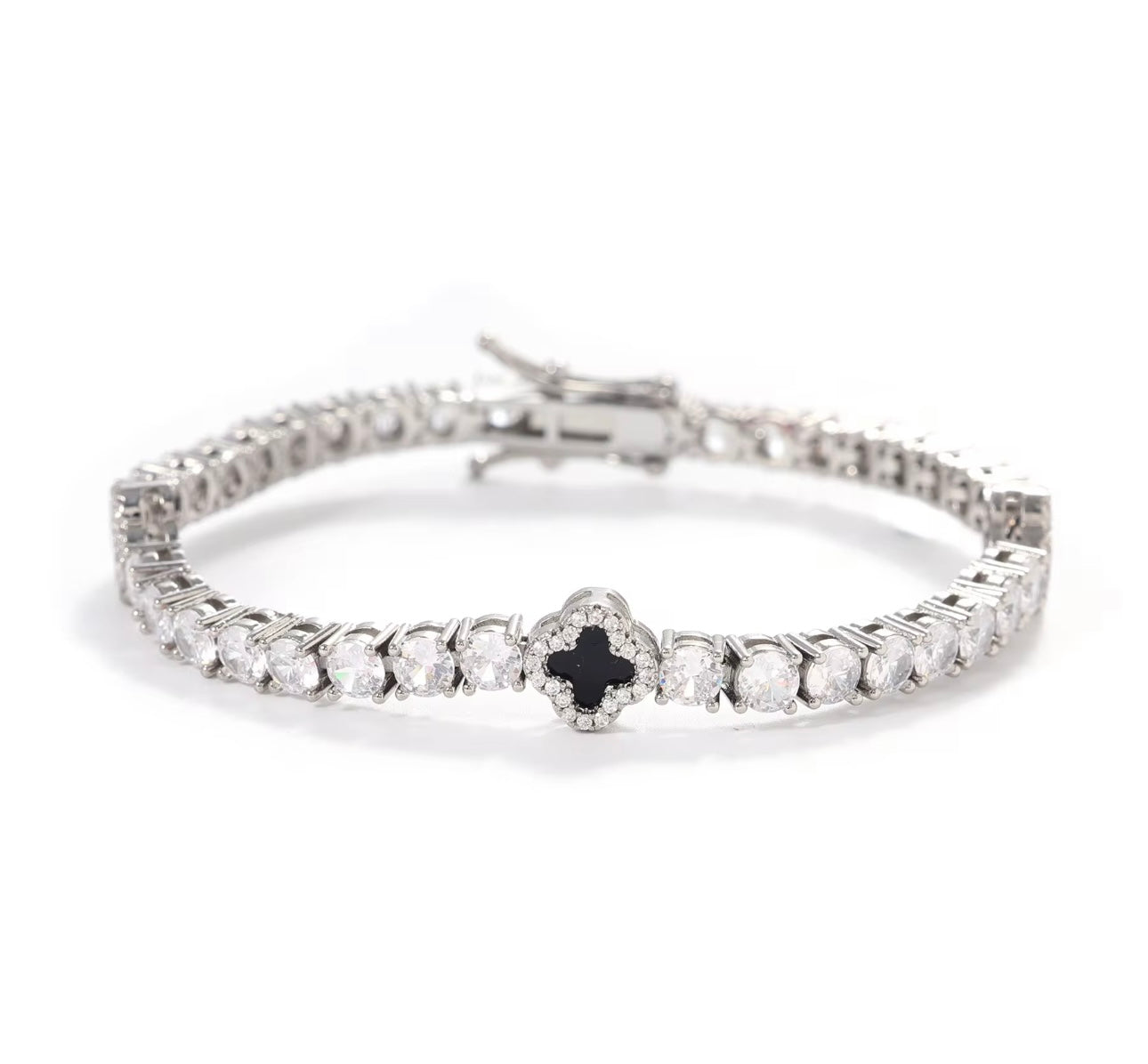 Tennis Clover Bracelet