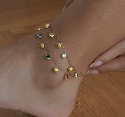 Shell beed bracelet/ Aklet