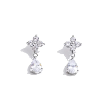 Diamond pearl Earrings